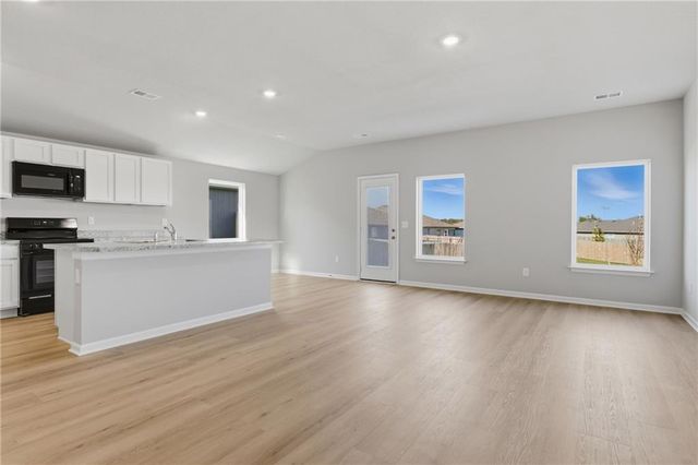 621 W Bluebird Street, Gardner, KS 66030