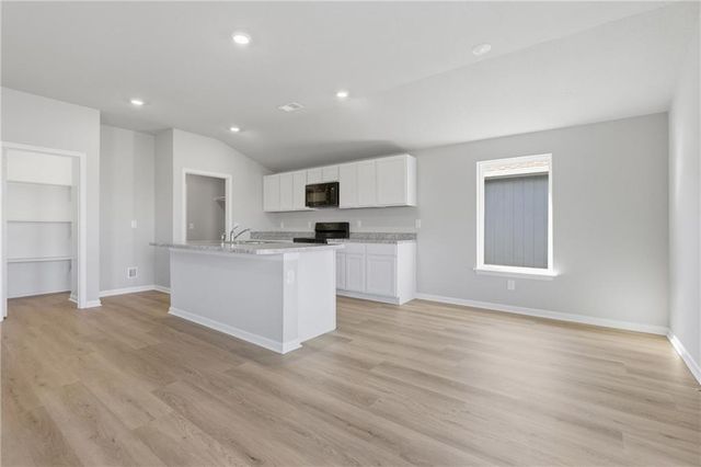 621 W Bluebird Street, Gardner, KS 66030