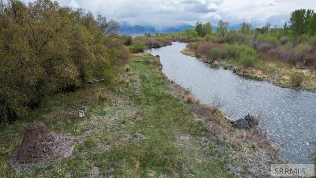 Image 16 of property listing at TBD 4200 N, Mackay, ID 83251