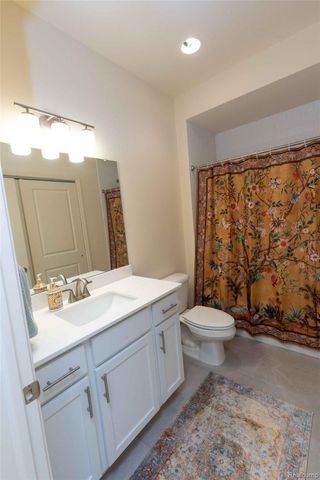 224 Jotham Avenue, Auburn Hills, MI 48326