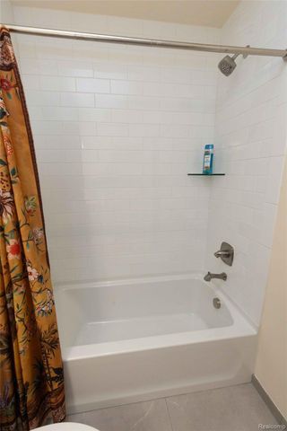 224 Jotham Avenue, Auburn Hills, MI 48326