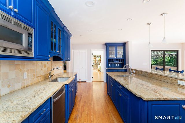 21 Holiday Point Road, Sherman, CT 06784
