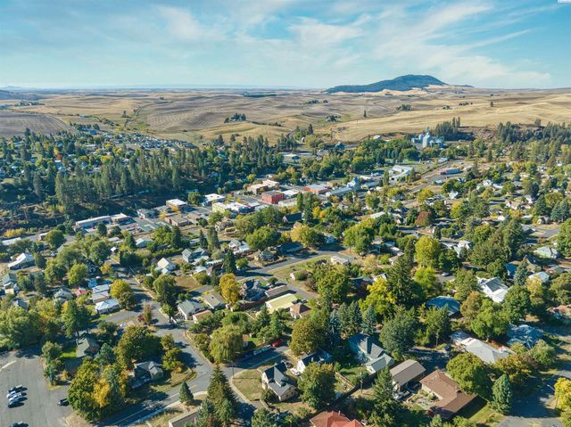 430 E Mohr St, Palouse, WA 99161