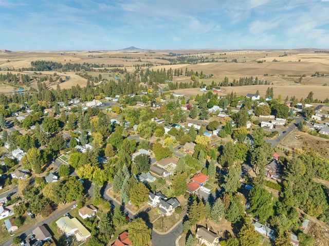 430 E Mohr St, Palouse, WA 99161