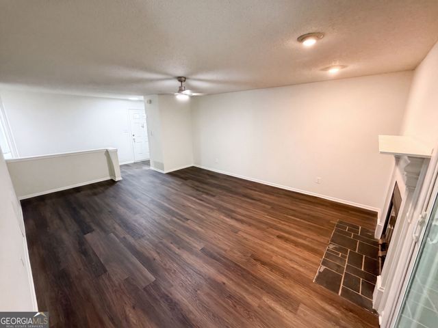 18 Springhedge Court SE, Smyrna, GA 30080