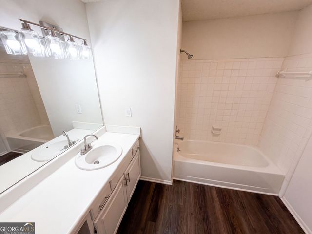 18 Springhedge Court SE, Smyrna, GA 30080