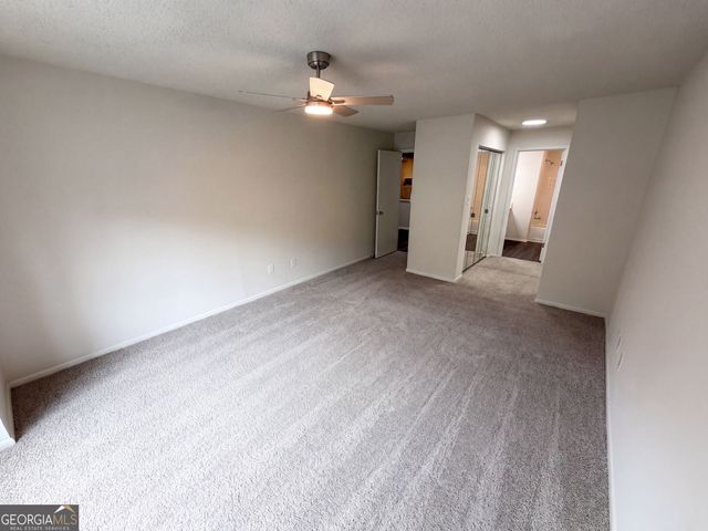 18 Springhedge Court SE, Smyrna, GA 30080