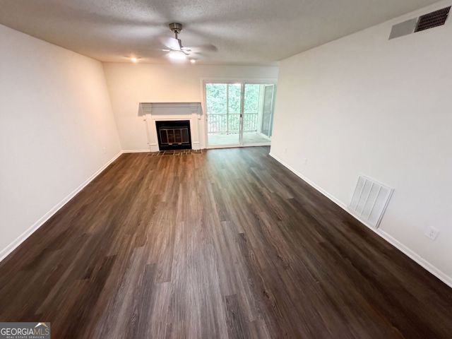 18 Springhedge Court SE, Smyrna, GA 30080