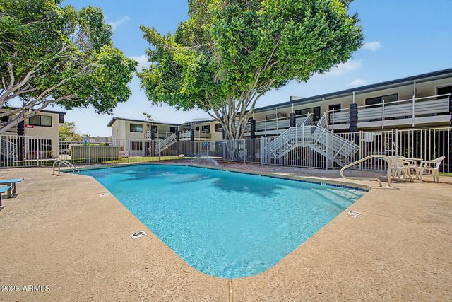721 E MONTEBELLO Avenue 210, Phoenix, AZ 85014