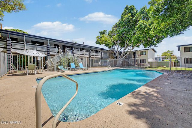 721 E MONTEBELLO Avenue 210, Phoenix, AZ 85014