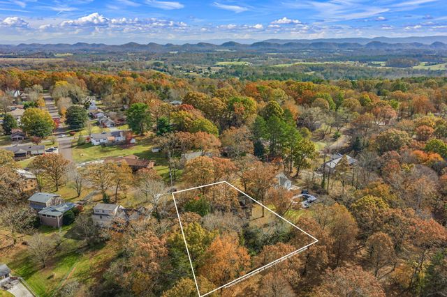 121 County Road 578, Englewood, TN 37329
