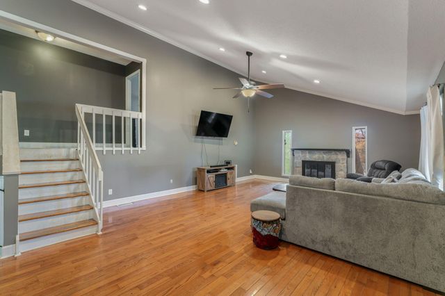121 County Road 578, Englewood, TN 37329