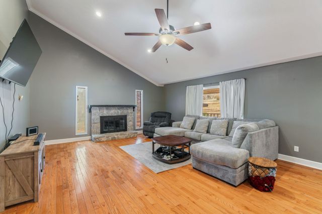 121 County Road 578, Englewood, TN 37329