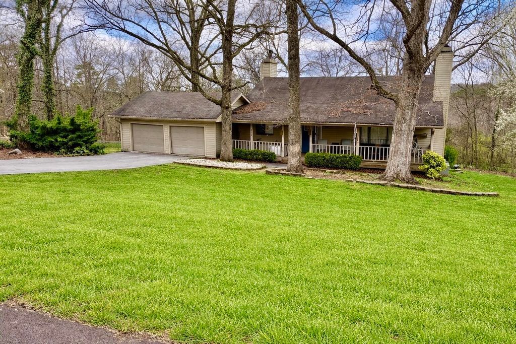 121 County Road 578, Englewood, TN 37329