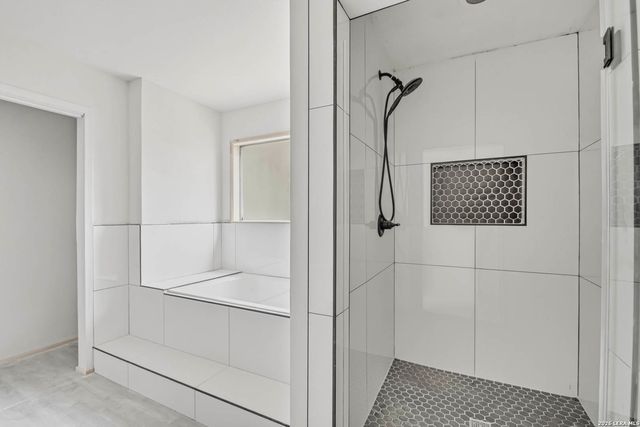 619 Oban, San Antonio, TX 78216