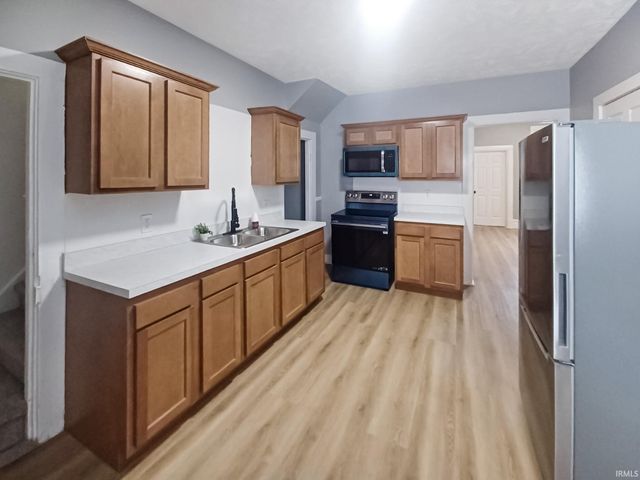 218 W Oregon Street, Evansville, IN 47710