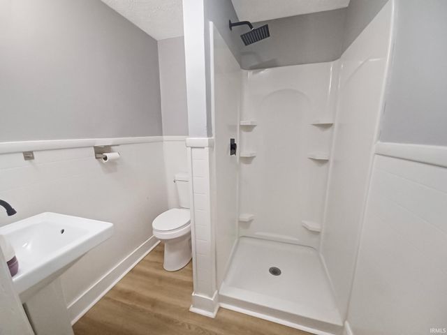 218 W Oregon Street, Evansville, IN 47710