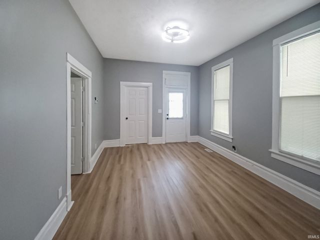 218 W Oregon Street, Evansville, IN 47710
