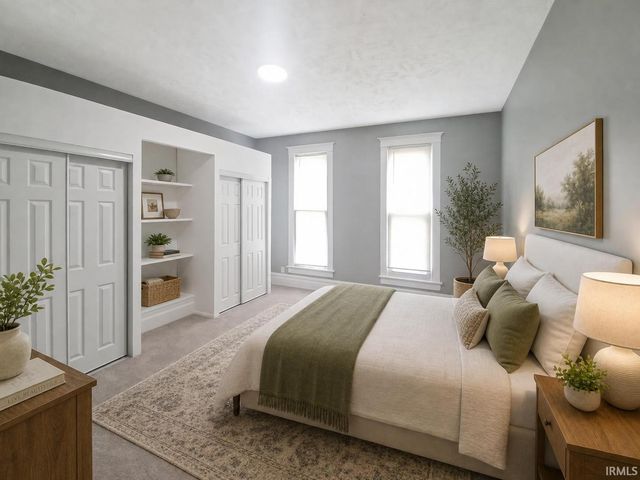 218 W Oregon Street, Evansville, IN 47710