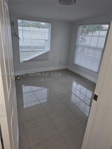 3035 NW 68th St 12D, Fort Lauderdale, FL 33309