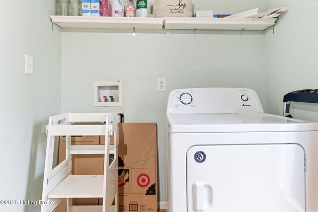 617 Marquette Dr, Louisville, KY 40222