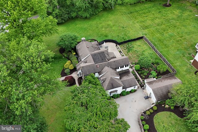 4900 THREADNEEDLE RD, Wilmington, DE 19807