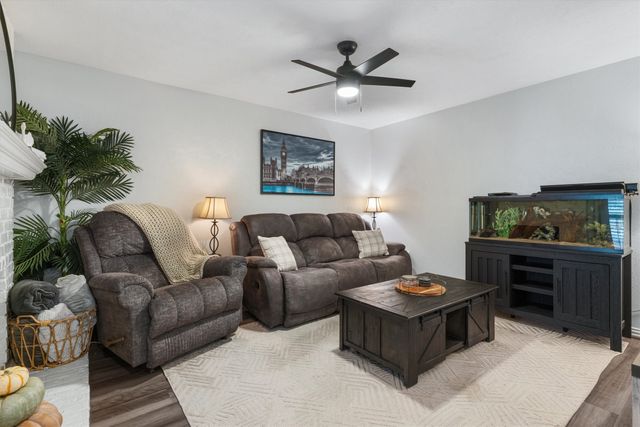 7510 Holly Hill Drive 148, Dallas, TX 75231