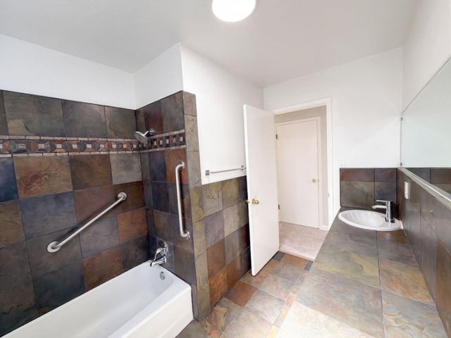 3020 Christina Ave, Stockton, CA 95204