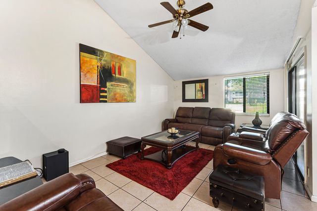 1595 Woodbridge Lakes Circle, West Palm Beach, FL 33406