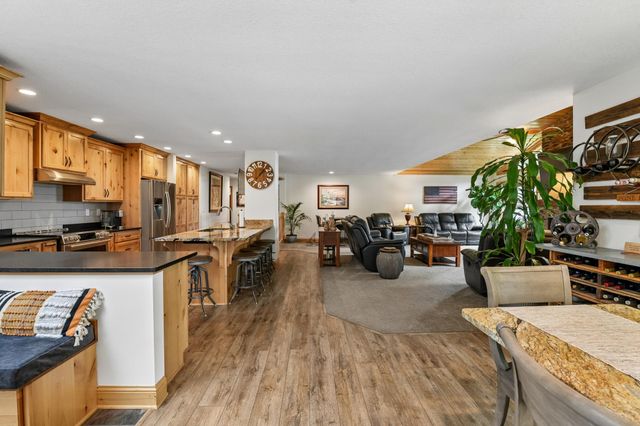 3001 Island View Drive, Mound, MN 55364