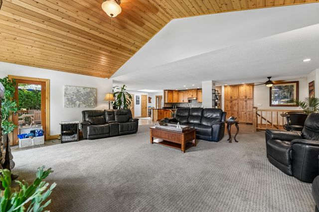3001 Island View Drive, Mound, MN 55364