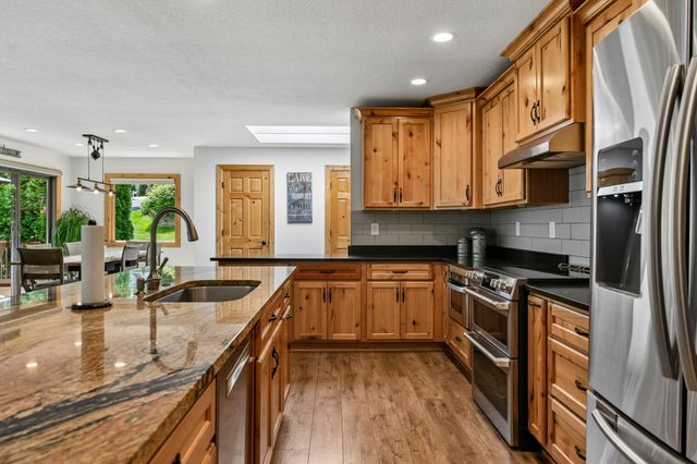 3001 Island View Drive, Mound, MN 55364