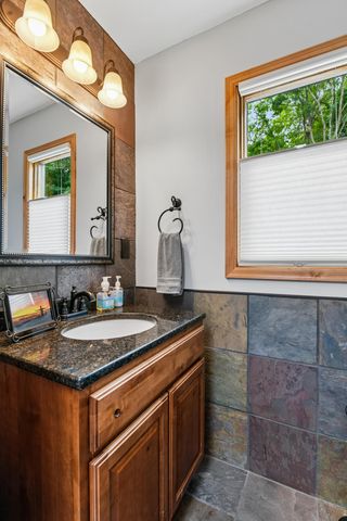 3001 Island View Drive, Mound, MN 55364