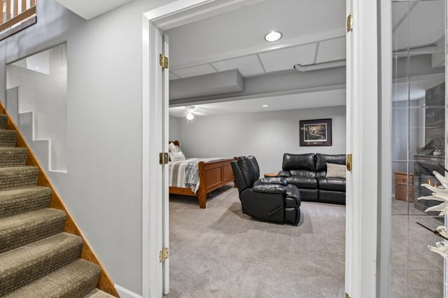 3001 Island View Drive, Mound, MN 55364