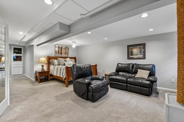 3001 Island View Drive, Mound, MN 55364