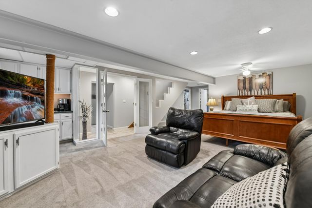 3001 Island View Drive, Mound, MN 55364