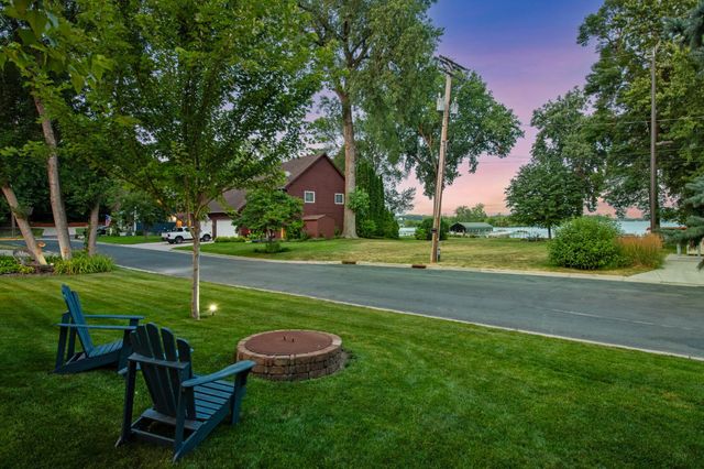 3001 Island View Drive, Mound, MN 55364