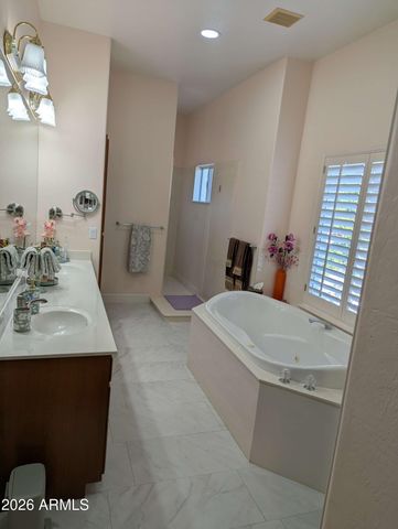 5329 W ROSE GARDEN Lane, Glendale, AZ 85308