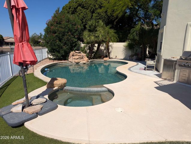 5329 W ROSE GARDEN Lane, Glendale, AZ 85308