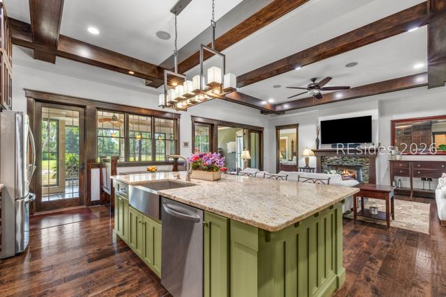 7 Normandy Cir, Bluffton, SC 29910