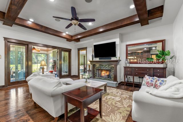 7 Normandy Cir, Bluffton, SC 29910