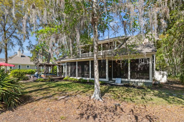 7 Normandy Cir, Bluffton, SC 29910