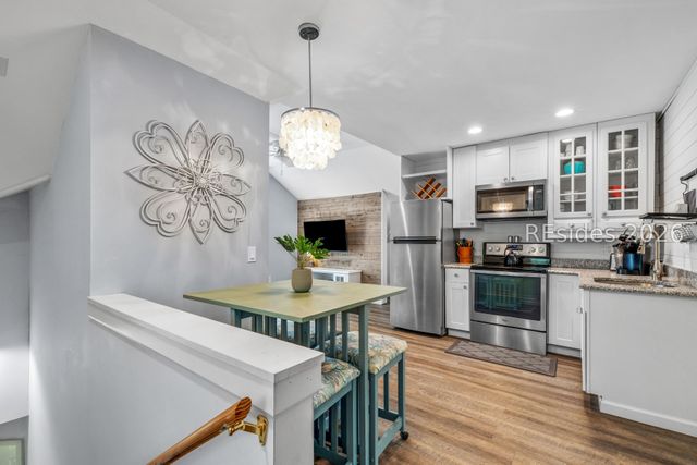 7 Normandy Cir, Bluffton, SC 29910