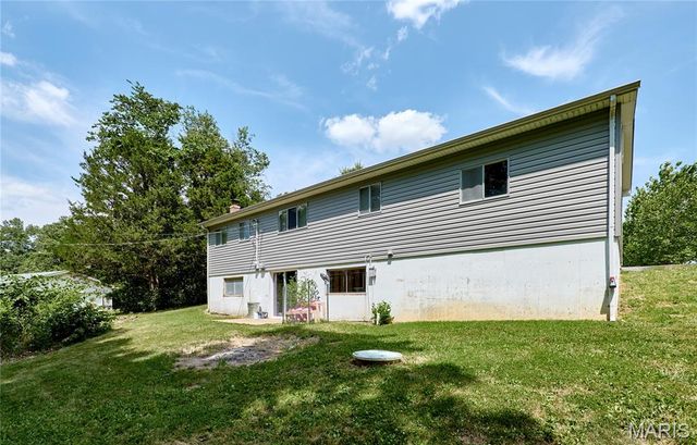 11 Lakota Acres, Troy, MO 63379