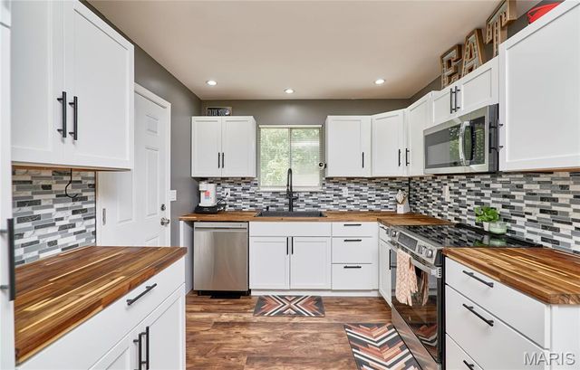 11 Lakota Acres, Troy, MO 63379