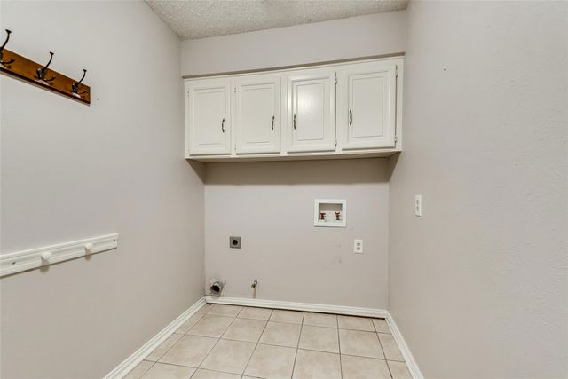 1006 Mayapple Drive, Garland, TX 75043
