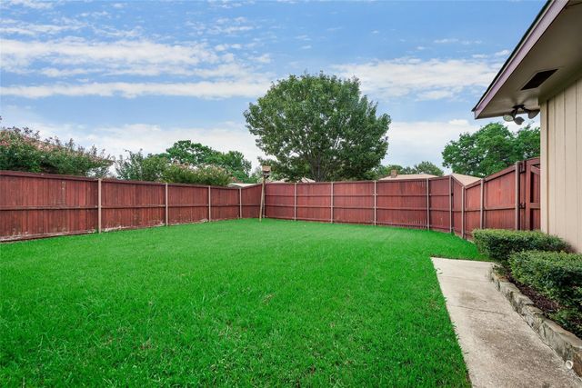 1006 Mayapple Drive, Garland, TX 75043