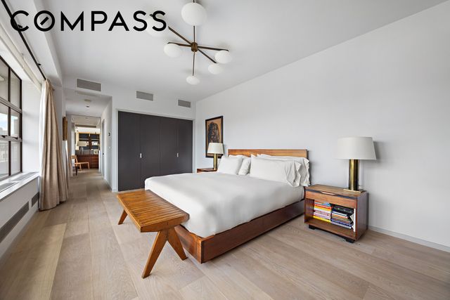 456 W 19th Street PHG, New York City, NY 10011