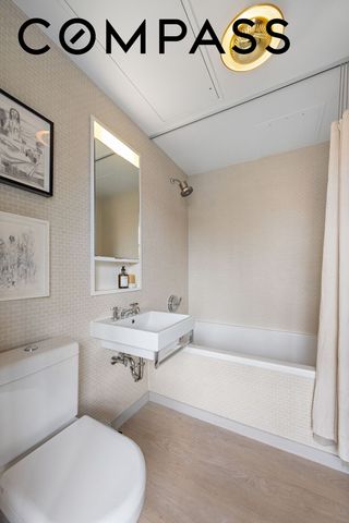456 W 19th Street PHG, New York City, NY 10011