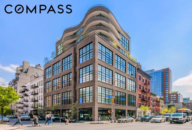 456 W 19th Street PHG, New York City, NY 10011